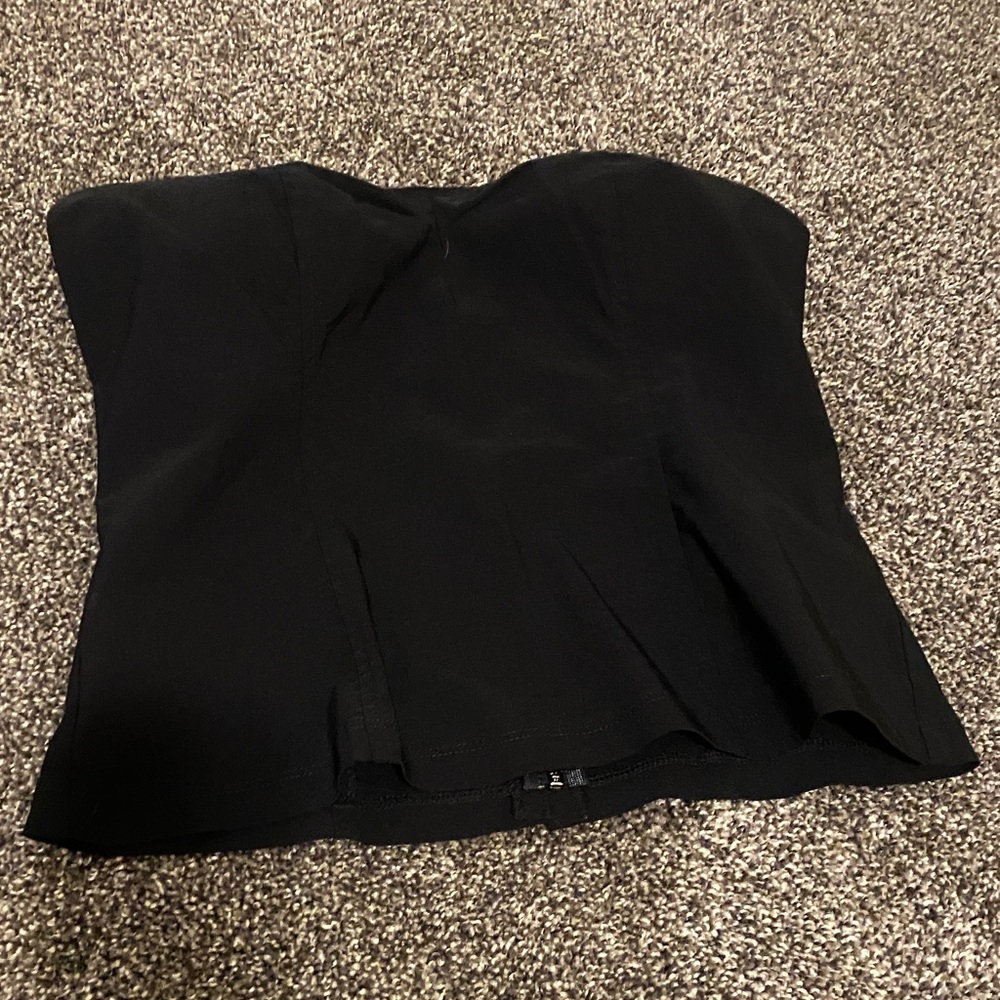 Le Chateau Black Strapless Top
